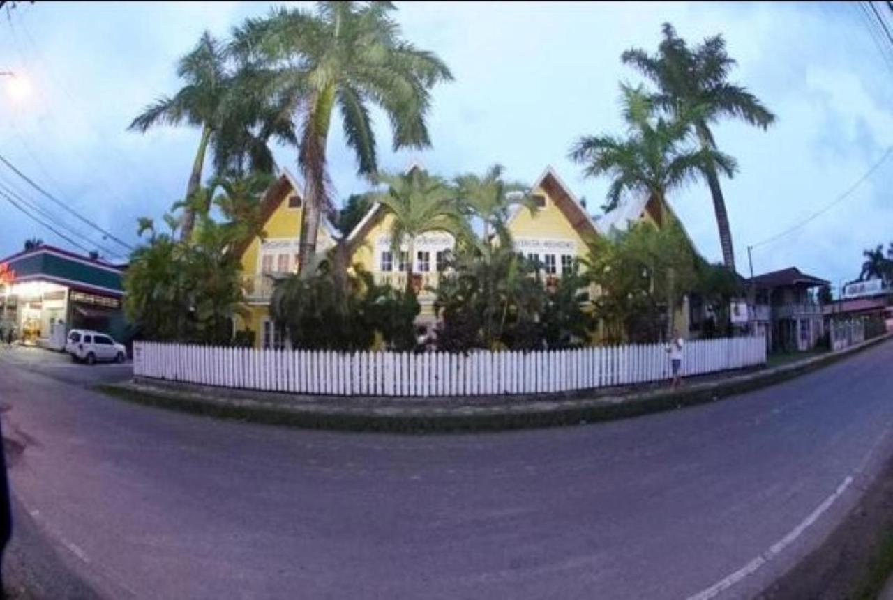 Yellow Houses Bocas Duplex Bocas del Toro Esterno foto